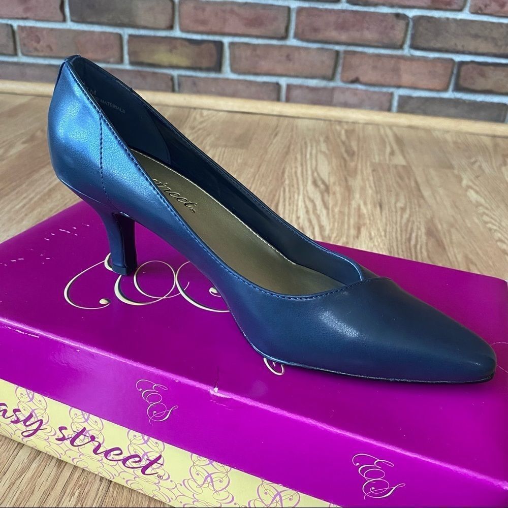 Easy Street Navy Chiffon Pumps 2" Heel Size 7 - Picture 11 of 13